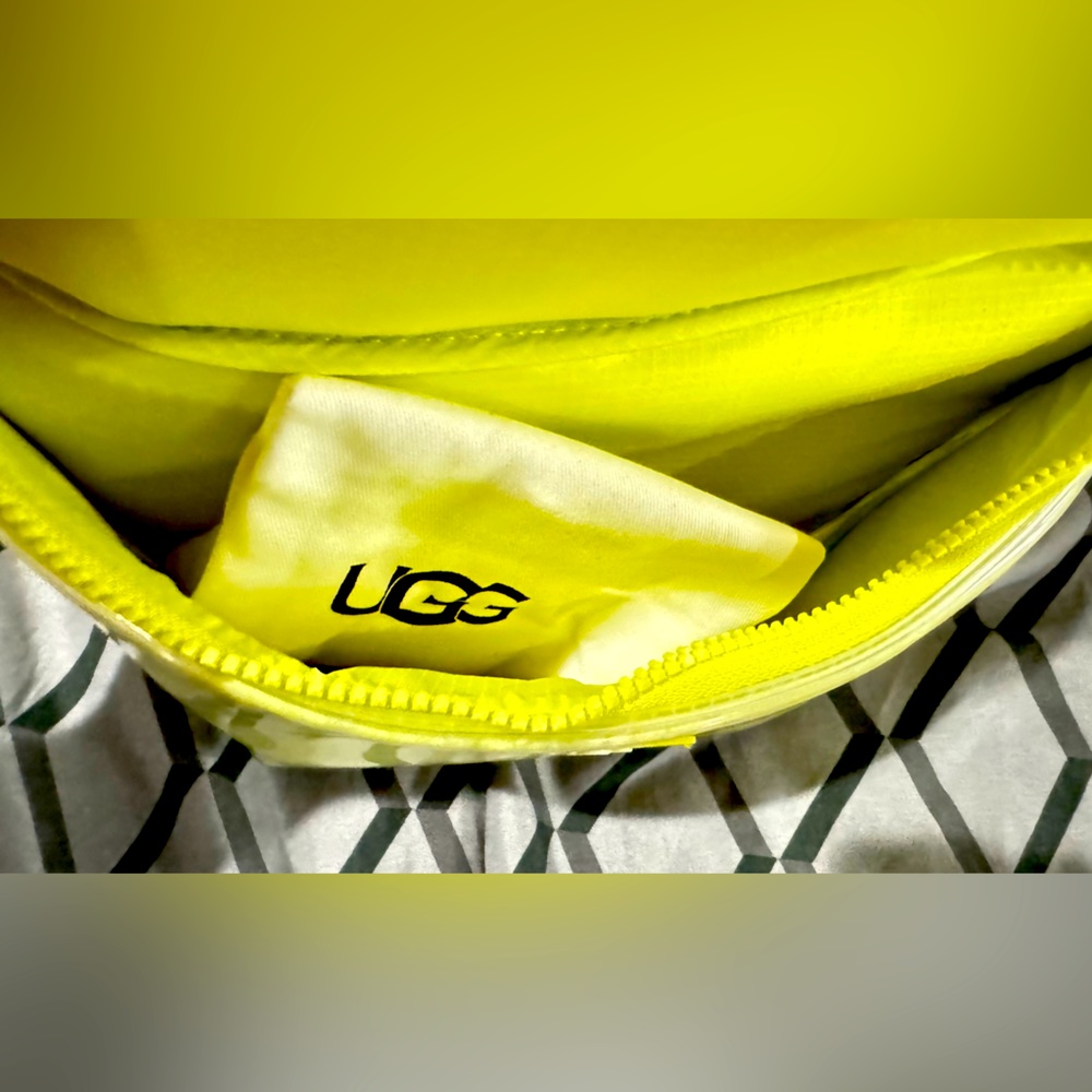 Ugg Fannie pack